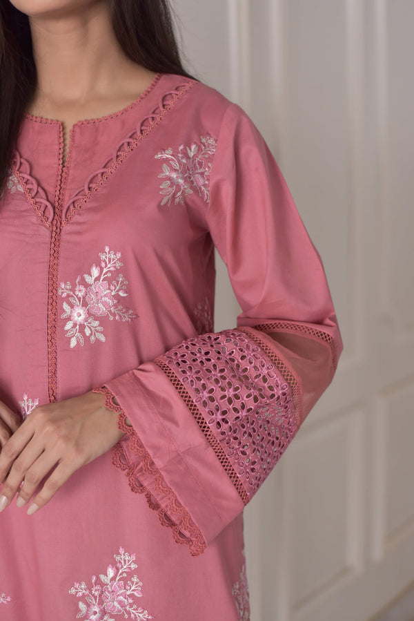Rose Bell 3-Piece Embroidered Ensemble