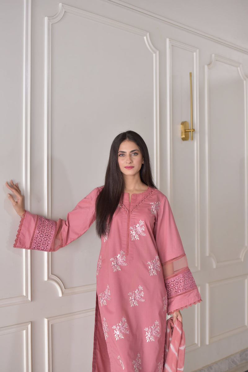 Rose Bell 3-Piece Embroidered Ensemble