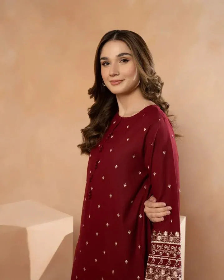 Pop Garnet 2-Piece Embroidered Lawn Ensemble
